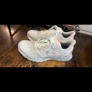 New Balance White and Pink Running Shoes